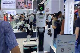 人形机器人竞速赛，车企量产时间表曝光