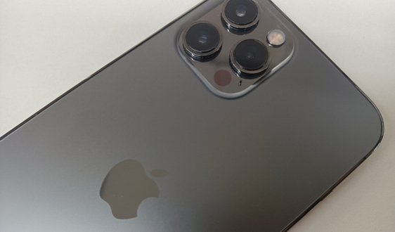 全球科技巨頭加速自研AI芯片布局